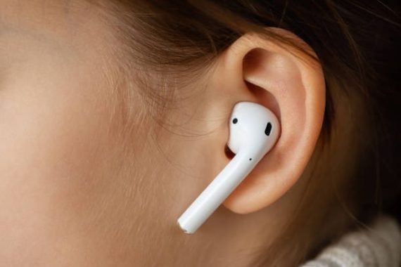 Why Accuracy Defines Best Translation Earbuds 2026